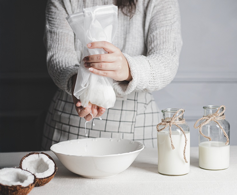 Milkymoothie ile Kendi Vegan Sütünüzü Hazırlayın